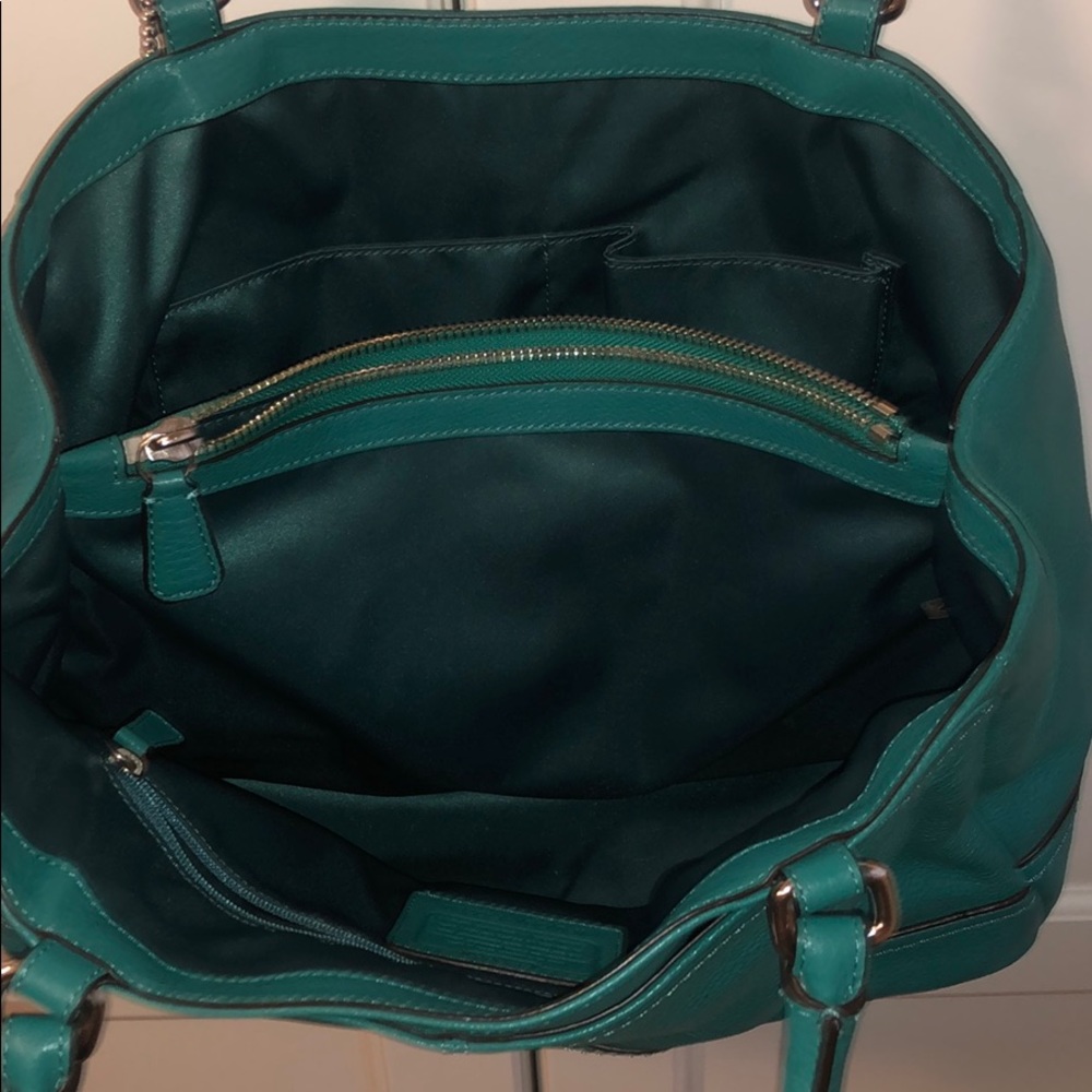 Coach purse - Picture 3 of 3